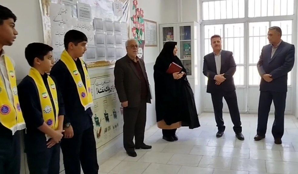 بازدید ارزیاب مدارس سما استان خراسان رضوی از دبیرستان پسرانه متوسطه اول سما شهرستان کاشمر 