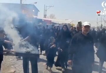 برگزاری اجتماع بزرگ عزاداران حسینی در آستان مقدس سید محمد خمینی‌شهر همزمان با اربعین حسینی