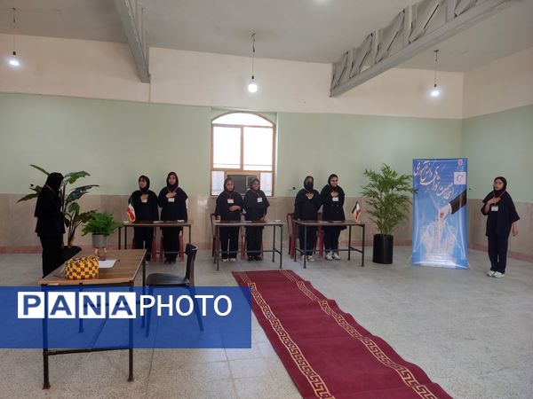 برگزاری باشکوه انتخابات شورای دانش‌آموزی در هنرستان زهرای مرضیه بندرعباس