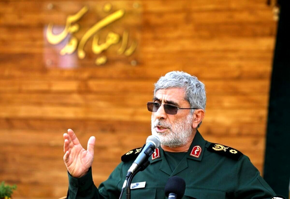 تشییع امام شهید در عراق خط سرخ خونخواهی را پررنگ‌تر خواهد ساخت