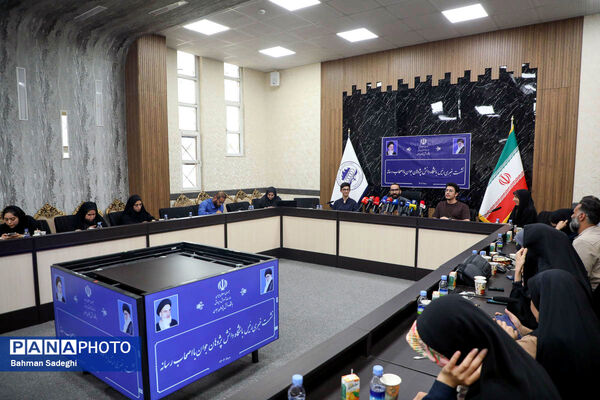 نشست خبری رئیس باشگاه دانش پژوهان جوان 