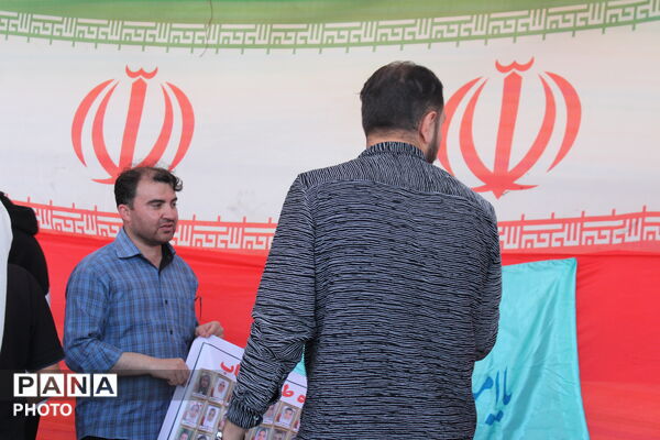 نبض خیابان وحدانی با حضور پرشور مردم در جشن کیلومتری غدیر تپید