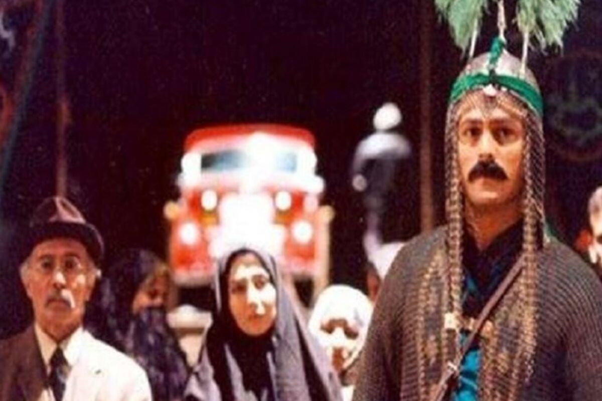 نمی‌شه آدم عاشق باشه و حسین رو ظهر عاشورا تنها بذاره