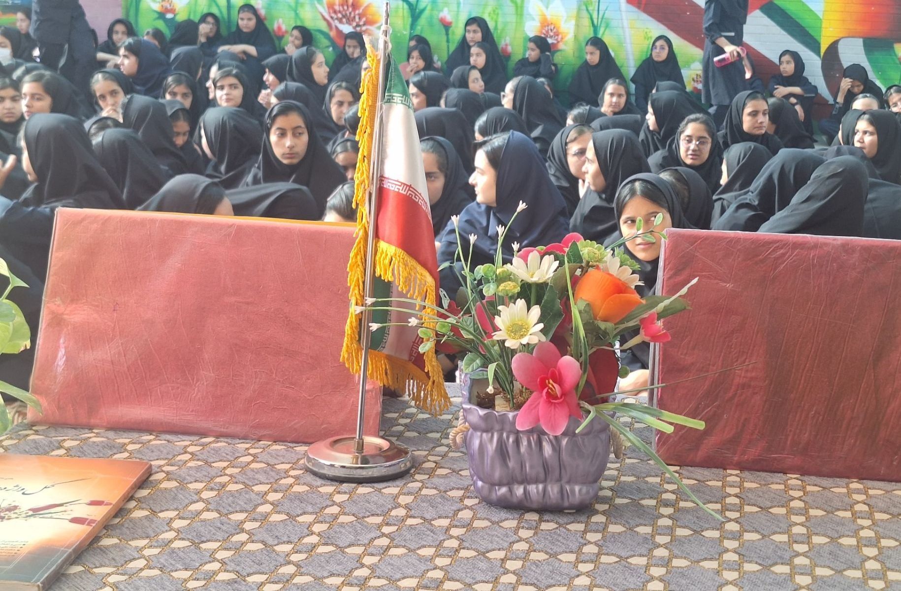 مراسم ولادت حضرت زینب(س) در دبیرستان فیاض 