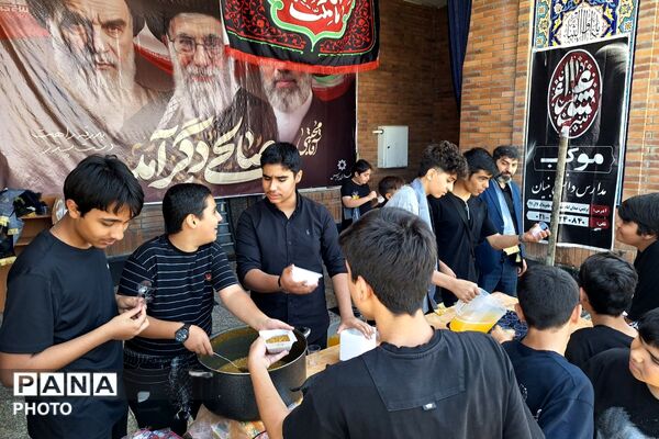 مراسم احلی من العسل در جوار شهدای گمنام پردیس 