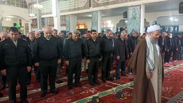 نمازجمعه اهر با صفای حضور نوجوانان