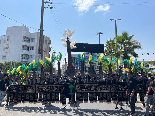 عاشورای حسینی در نور