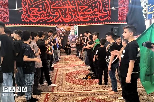 همایش «احلی من العسل» در حسینیه حیدر زرقان