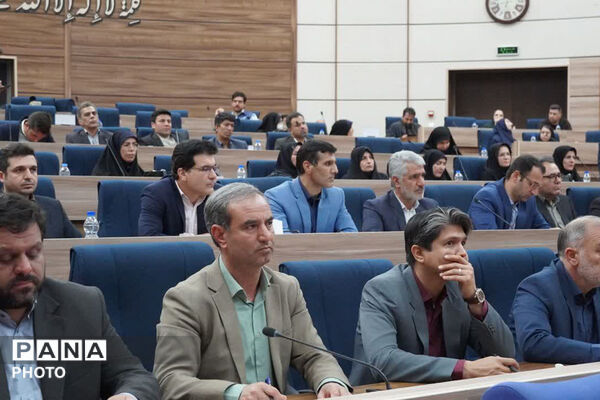 برگزاری شورای آموزش و پرورش با حضور استاندار 