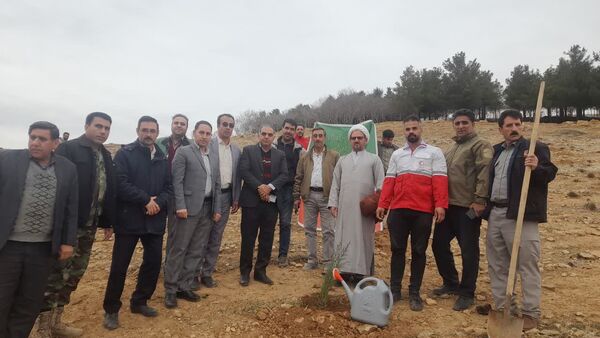 پویش درختکاری «جان ایران» در سلسله