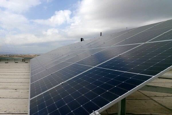 ثبت‌نام احداث نیروگاه‌های خورشیدی پشت‌بامی در قم آغاز شد