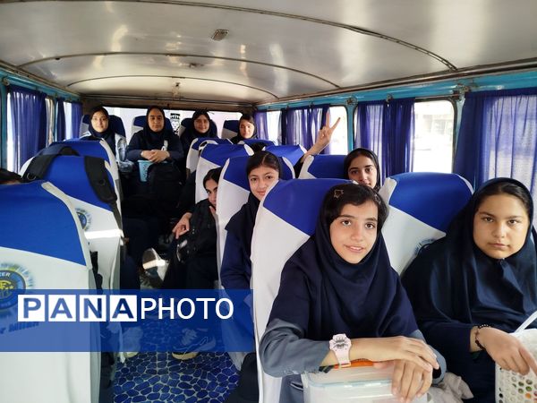 اردوی تفریحی تشویقی دانش‌آموزان دبیرستان زنده یاد رقیه مظفری‌نیا 