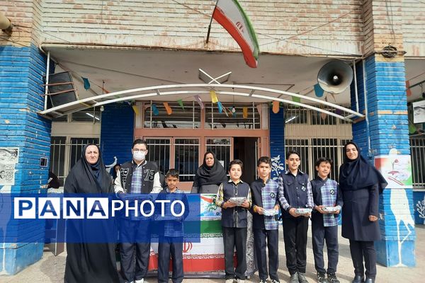 حضور پرشور دانش آموزان ناحیه دو شهرری در برنامه‌های متنوع دهه فجر و جشن انقلاب
