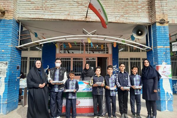 حضور پرشور دانش آموزان ناحیه دو شهرری در برنامه‌های متنوع دهه فجر و جشن انقلاب