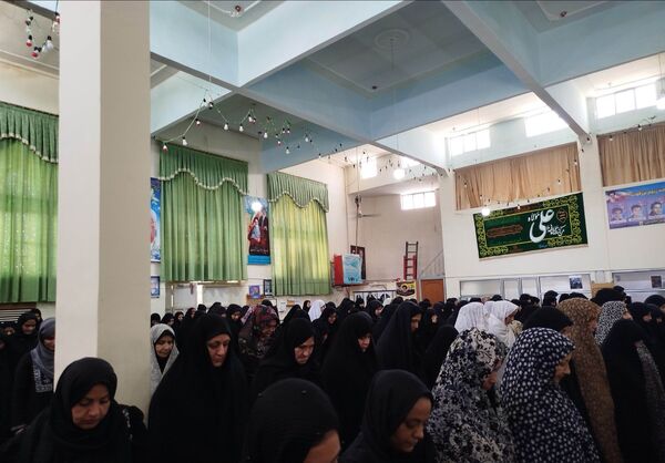 مراسم ظهر تاسوعا حسینی در مسجد شهدای گمنام 