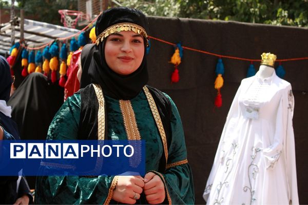 افتتاح نخستین جشنواره تن‌پوش نور، نمایشگاه مُد و لباس ایرانی اسلامی در شهرستان بهارستان 