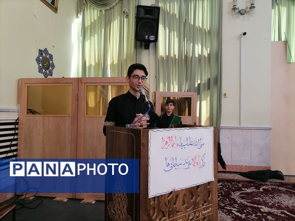 محفل نور در حمایت از دفاع مشروع نیروهای مقاومت سپاه پاسداران