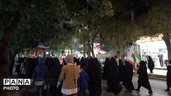 تجمعات پرشور وباصلابت مردم بروجرد برای حمایت ازنیروهای مسلح