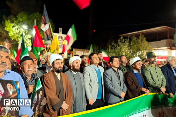 حضور شهروندان شهرستان مانه در اجتماعات شبانه 