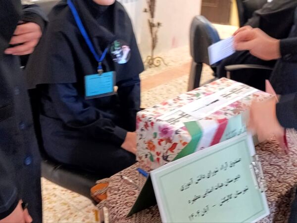 انتخابات مدرسه‌ای در دبیرستان هیات امنایی مطهره گالیکش