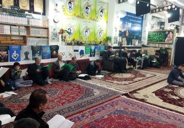 مراسم لیلة‌القدر در مسجد اباصالح‌المهدی شهرستان سمنان 