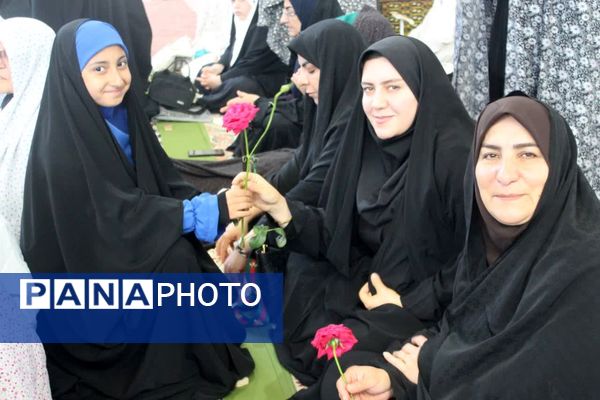 بزرگداشت مقام معلم در نماز جمعه گلوگاه 