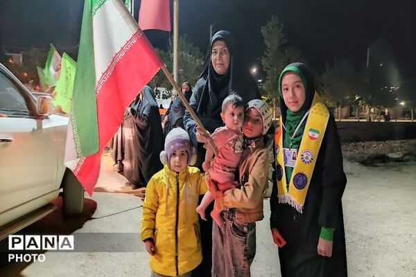 هفتاد و ششمین شب از اجتماعات خیابانی در حسینیه شهدای شهر بار