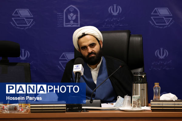 نشست اعضای شورای اندیشه‌ورز اوقات فراغت دانش‌آموزان