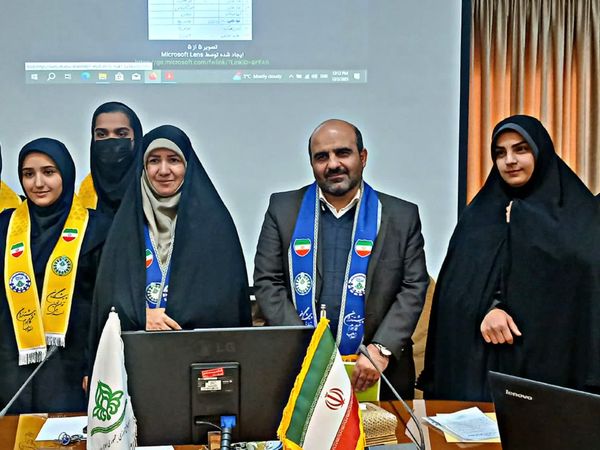 مجمع انتخابات شورای دانش‌آموزی ناحیه۴ اصفهان با حضور نمایندگان مدارس برگزار شد