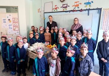  جشن یلدای ایرانیان در مدرسه پسرانه شیخ صدوق صباشهر