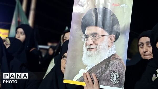 اجتماع حامیان آرمان‌های انقلاب اسلامی در چهاردانگه 