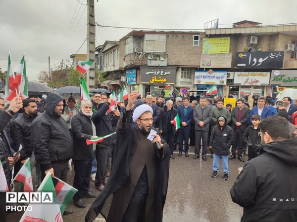 بیعت مردم آق قلا با رهبر جدید