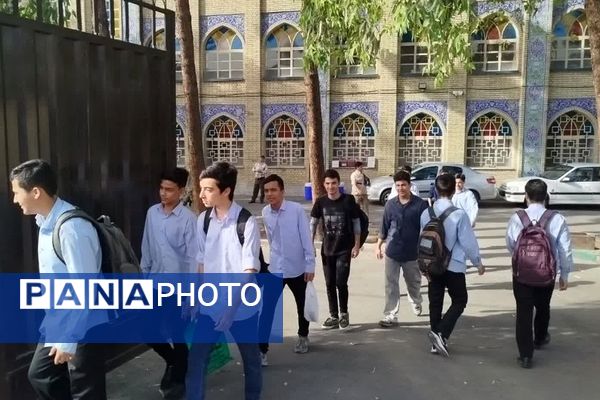 حضور دانش آموزان ناحیه دو شهرری در اردوی میدان تیر شهید جانبزرگی 