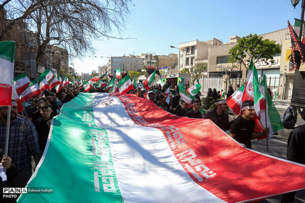  چهلمین روز شهادت رهبر شهید انقلاب اسلامی - تهران/2