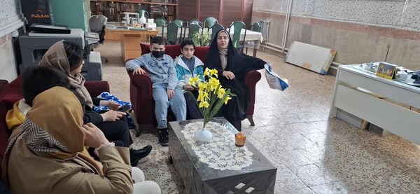 کارگاه آموزشی آمادگی مسابقه سلول‌های بنیادی با حضور دانش‌آموزان دبستان ملاصدرا در پژوهش سرای دکتر حسابی 