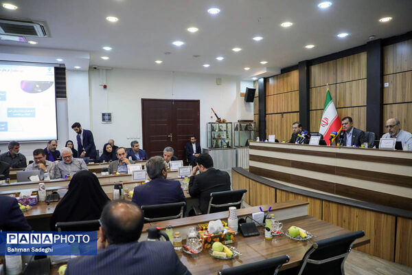 رونمایی از فراخوان ستاد هوش مصنوعی در حوزه آب، انرژی و محیط زیست