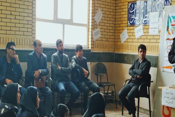 کارگاه آسیب‌شناسی اجتماعی دبیرستان دخترانه الزهرا منطقه دیشموک
