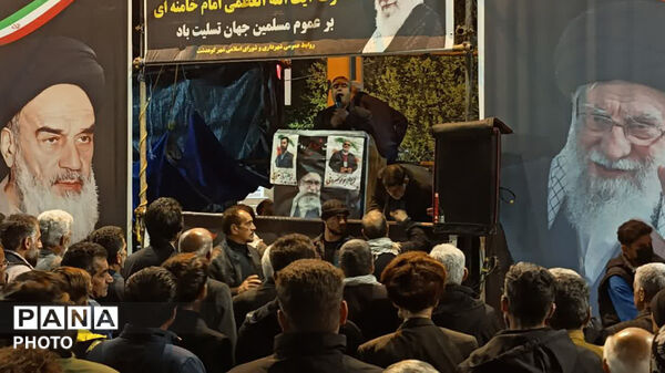 مردم کوهدشت با وحدت و همدلی، شب ۳۵ را برگزار کردند