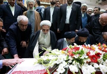 مراسم تشییع پیکر حجت‌الاسلام نیری برگزار شد