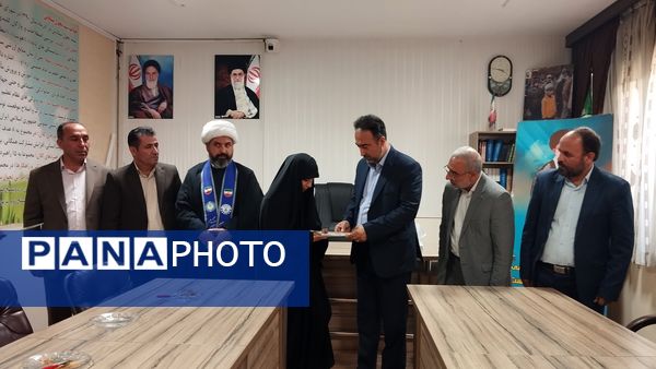 زنگ نماز متمرکز استانی در دبیرستان شهید پناهی ناحیه 3 کرج  نواخته شد