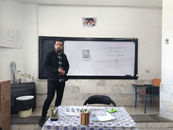 مسابقه درس‌هایی از قرآن گامی برای ترویج فرهنگ و سبک زندگی قرآنی در بین دانش‌آموزان دبستان شهید پسندیده فدافن