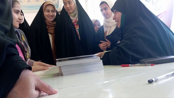 مسابقه زندگی با آیه ها در شهرستان کاشمر 