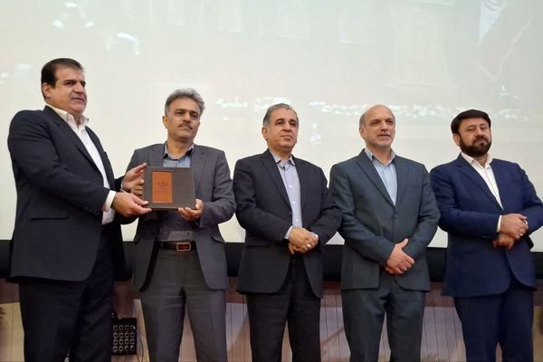 آیین تکریم و معارفه مدیرکل آموزش و پرورش فارس