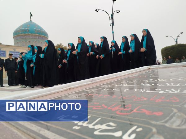 غبارروبی مزار شهدای زیارتگاه شهید مدرس (ره) 