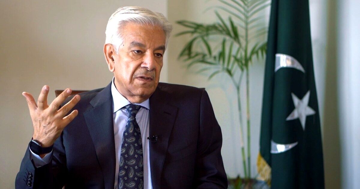 وزیر دفاع پاکستان خطاب به طالبان: بر طبل جنگ نکوبید