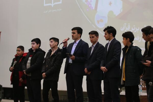 مَحفِـــلِ بزرگ اُنـــس با قُـــــرآن کریم در استان خراسان رضوی 
