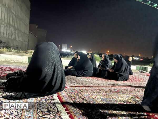 شور حسینی در شهرک ینگی امام  در شب اول محرم 