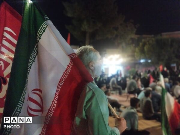 خاطره ۱۶۸ شهید در «۱۶۸ شب»؛ نیشابور میزبان اجتماع پرشور مردم