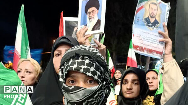 چهل وهفتمین قرار شبانه همچنان لبیک گویان در خیابان‌های کوهدشت