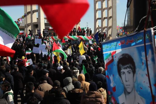 یک زنجان متحد در روز ۲۲بهمن 